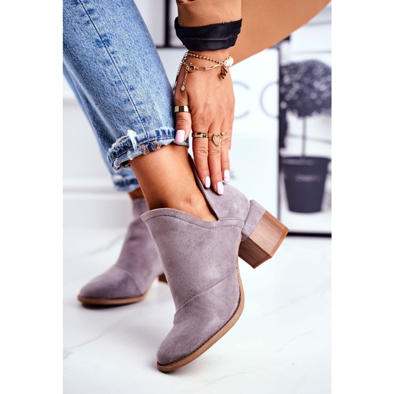 MSMG Damstövlar på en högklackad skuren grå mini meliori 1