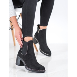 Bella Star Dekorerade Chelsea stövlar svart 1