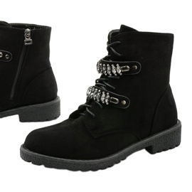 Svarta stövlar med dekorativa Ginoraya -ränder 1