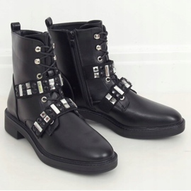 Svart Arbetare med stenar BH307 Svart 1