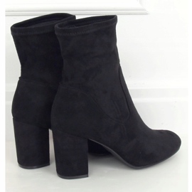 Svarta höga klackar 7675-GA Svart 1