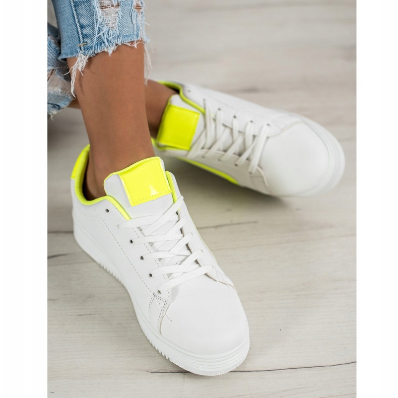 SHELOVET Trendiga sportskor vit 1