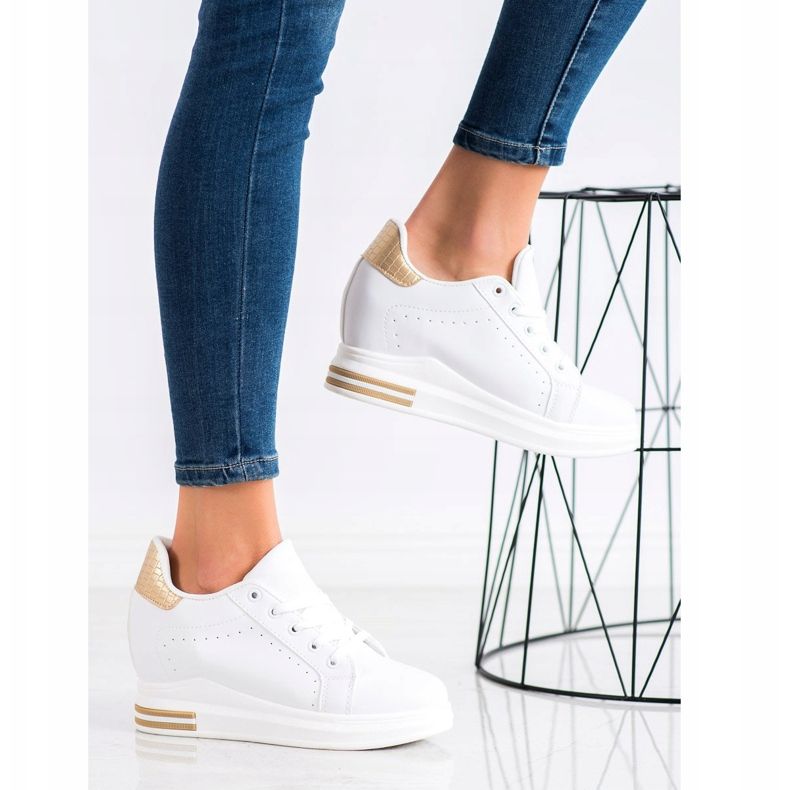 SHELOVET Sportskor på en kil vit gyllene 1