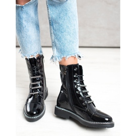 Goodin Snörlackerade stövlar svart 1