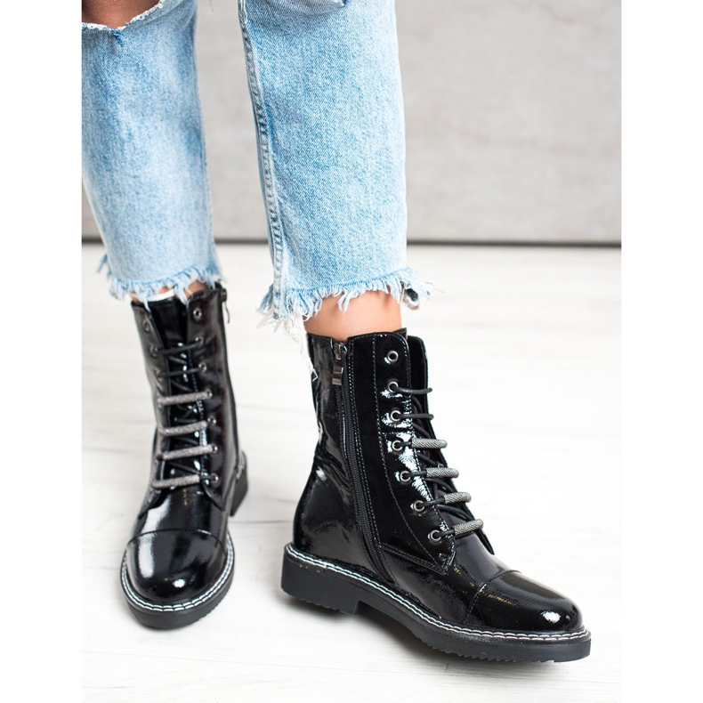 Goodin Snörlackerade stövlar svart 1