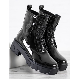 Goodin Lackerade arbetare svart 2