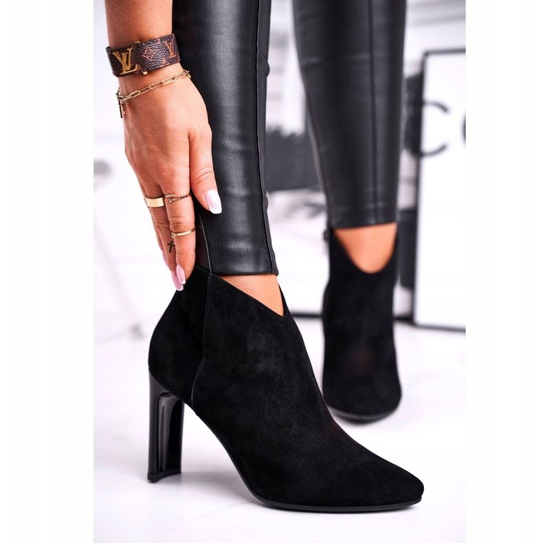 Damskor på högklackat Laura Messi Black 2200 svart 2