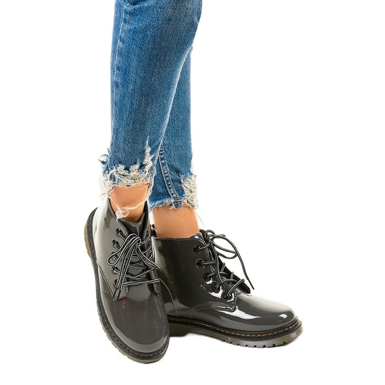 Grå lackstövlar TL143-7 1