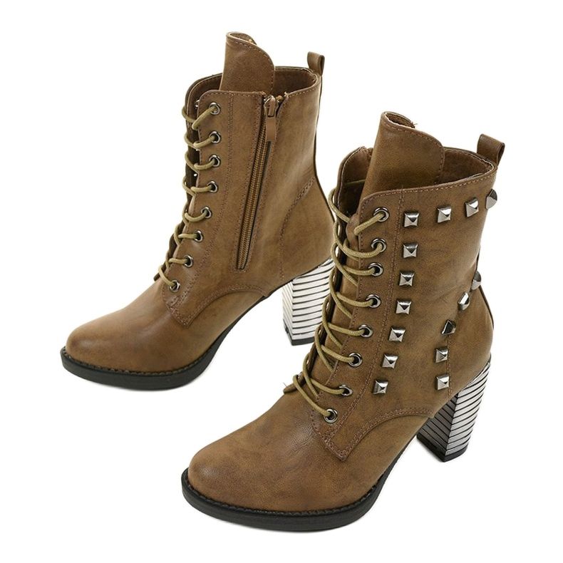 Kaki stövlar på stolpen gjorda av ekoläder F117 grön 2