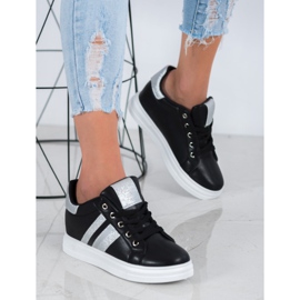 SHELOVET Sportskor på en kil svart 2