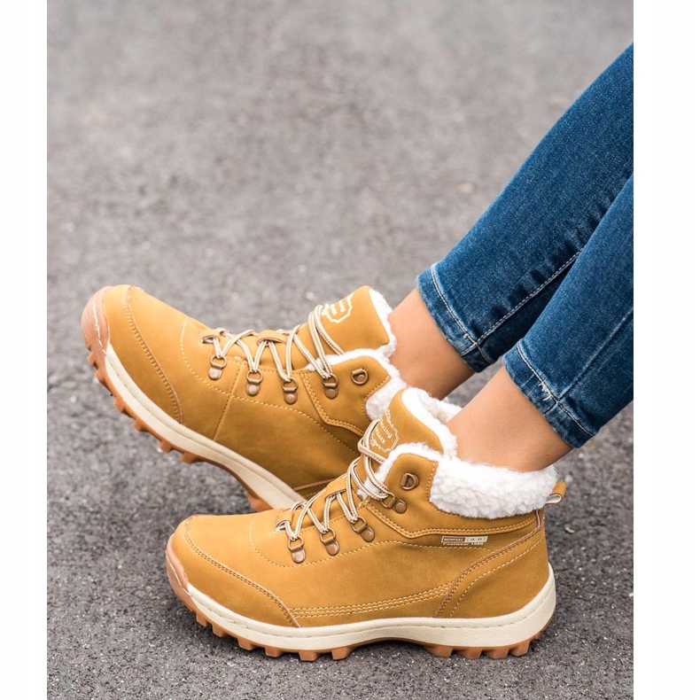 Ax Boxing Vandringsskor med fårskinn gul 1