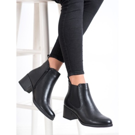 J. Star Stövlar på ett lågt inlägg svart 1