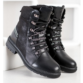 Gogo Knuten arbete fint svart 2