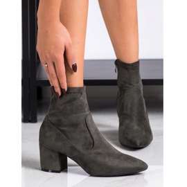 SHELOVET Kaki stövlar i mocka 1