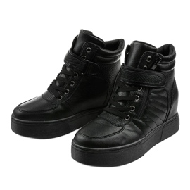 Svarta varma stövlar på kilen AB0013 2