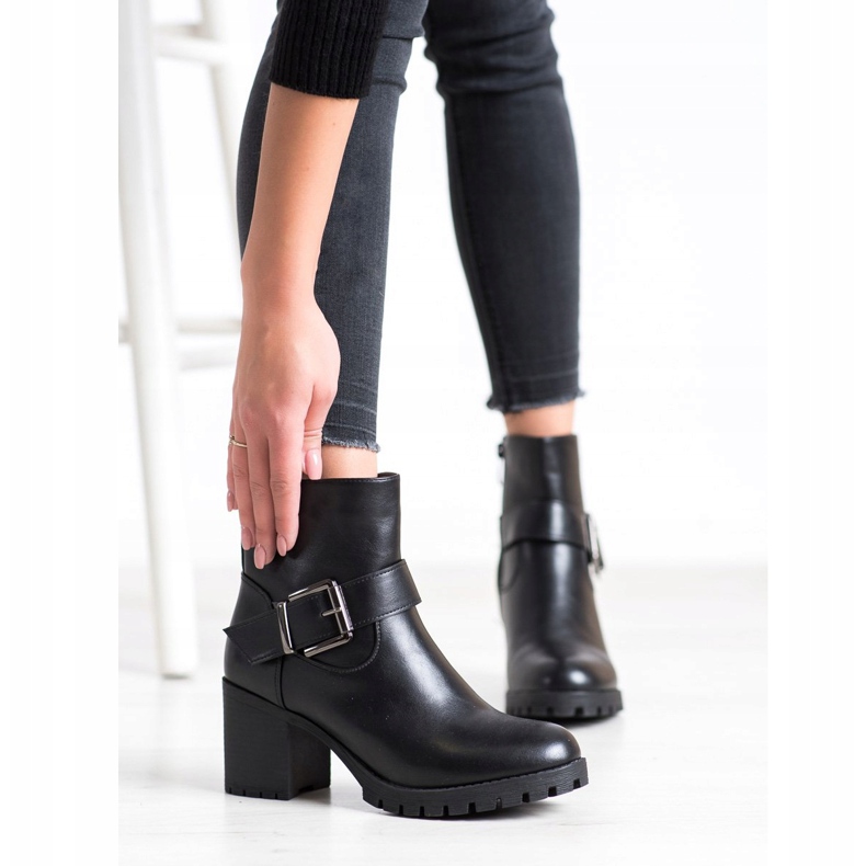 SDS Snygga arbetare på en bar svart 2