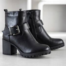 SDS Snygga arbetare på en bar svart 1