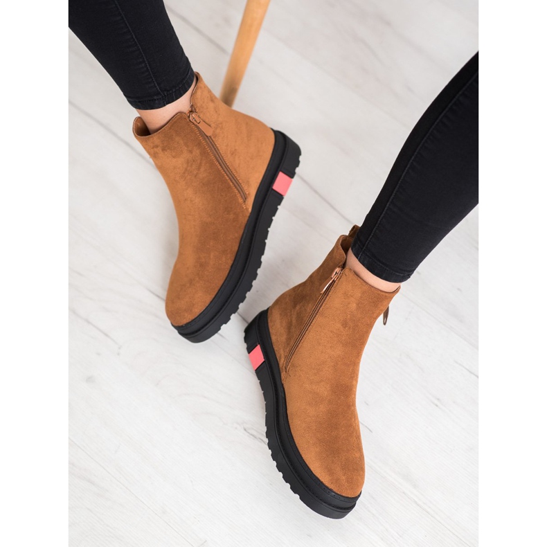 Seastar Stövlar På Den Svarta Plattformen brun 1