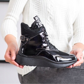 SHELOVET Sportskor med isolering svart 2