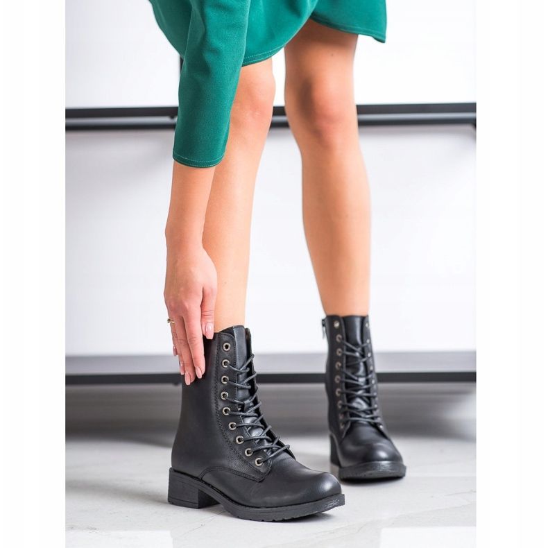 Super Me High Black Trappers svart 1