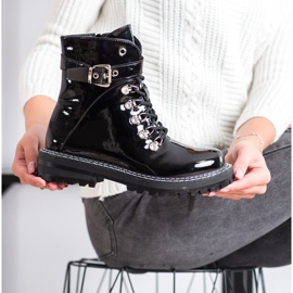 SDS Moderiktiga lackerade fällare svart 2