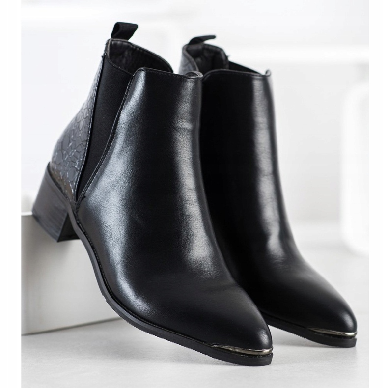 Kayla Snygga stövlar på en låg stolpe svart 2