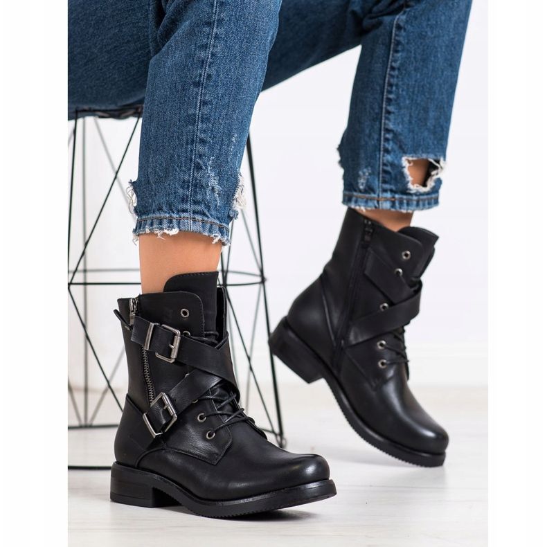 Kayla Klassiska arbetare med spännen svart 2