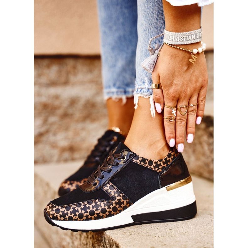 S.Barski Kvinnors sportskor Sneakers Svart Vit Metronus beige gyllene 1