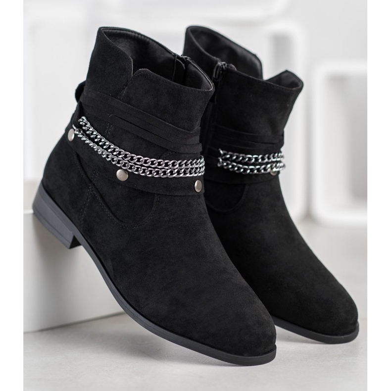 Cm Paris Cowgirls med en dekorativ kedja svart 1