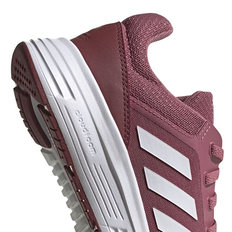 Löparskor för kvinnor adidas Galaxy 5 burgundy FW6124 vit röd 3