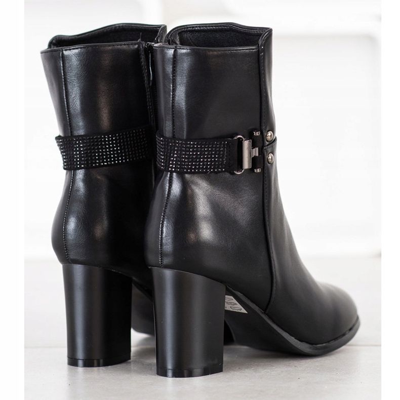 Sabatina Eleganta höga stövlar svart 1