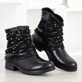 Queentina Bekväma stövlar med dekorationer svart 1