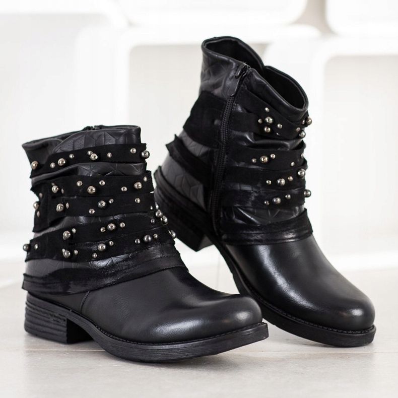 Queentina Bekväma stövlar med dekorationer svart 1