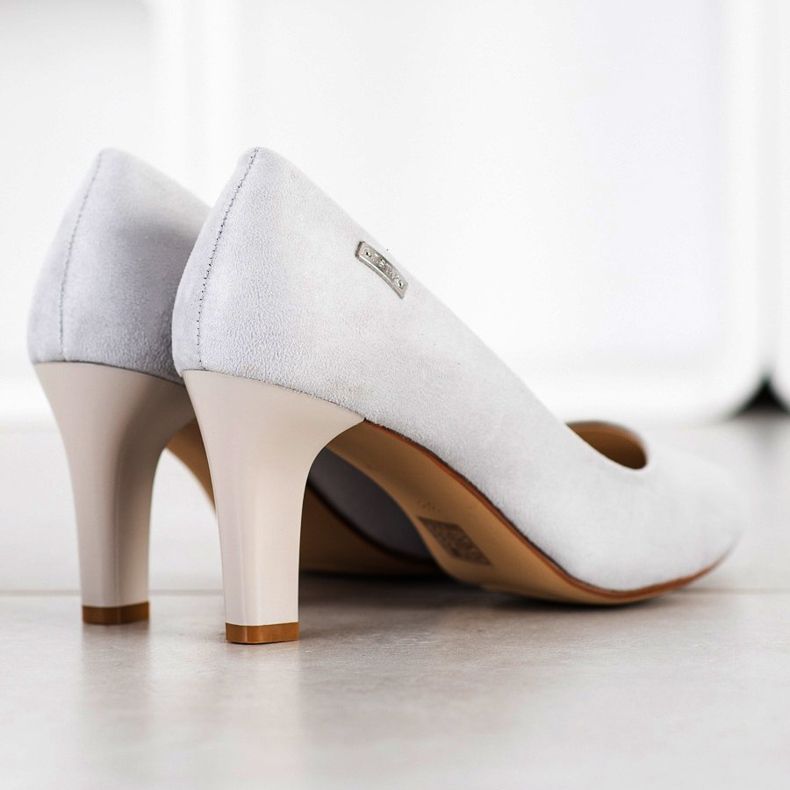 J. Star Fritidsklackade pumpar grå 1