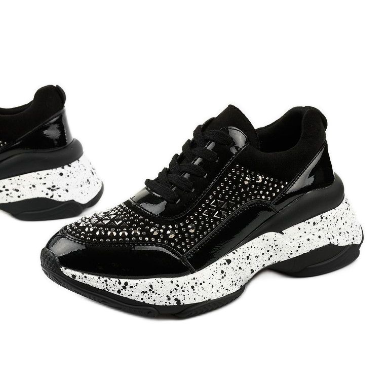 Svarta sneakers gjorda av eko-läder-mocka Quijor 1