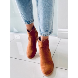 BM Stövlar på en dold kilkamel ZT1013 Camel brun 1