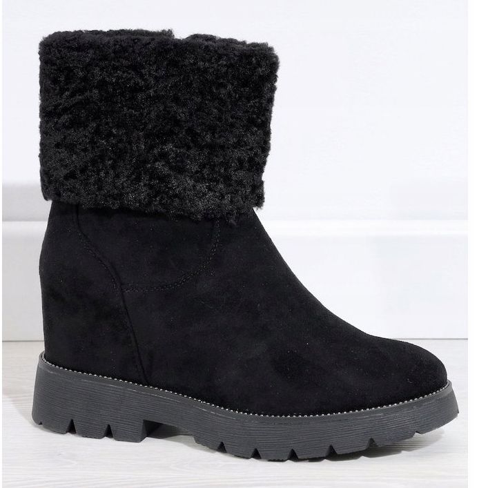 Svarta mockaisolerade stövlar från Bodri 1