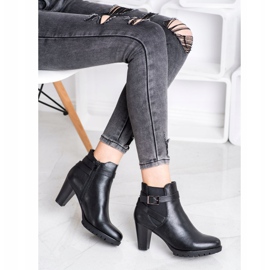 Flyfor Svarta stövlar på höga klackar 1