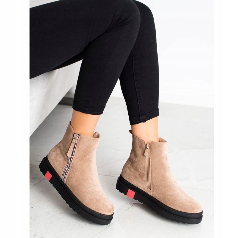 Seastar Stövlar På Den Svarta Plattformen beige 1