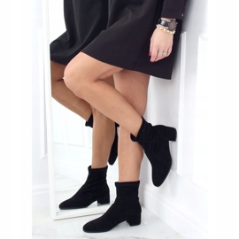 Svarta YK-103 Svarta stövlar med en mjuk ovandel 2