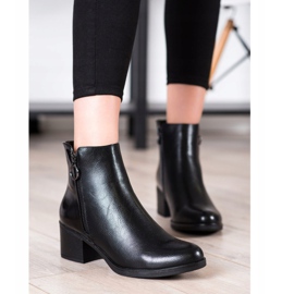 J. Star Fritidsskor svart 1