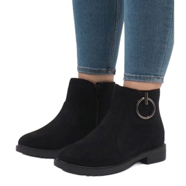 Svarta X-36 isolerade mocka stövlar 2