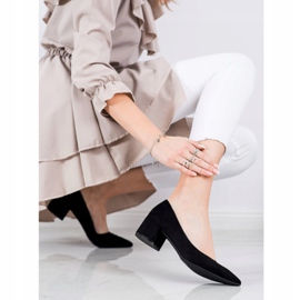 SHELOVET Pumpar på låga klackar svart 1