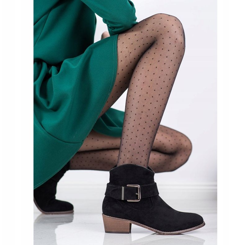 SHELOVET Snygga stövlar med spänne svart 1