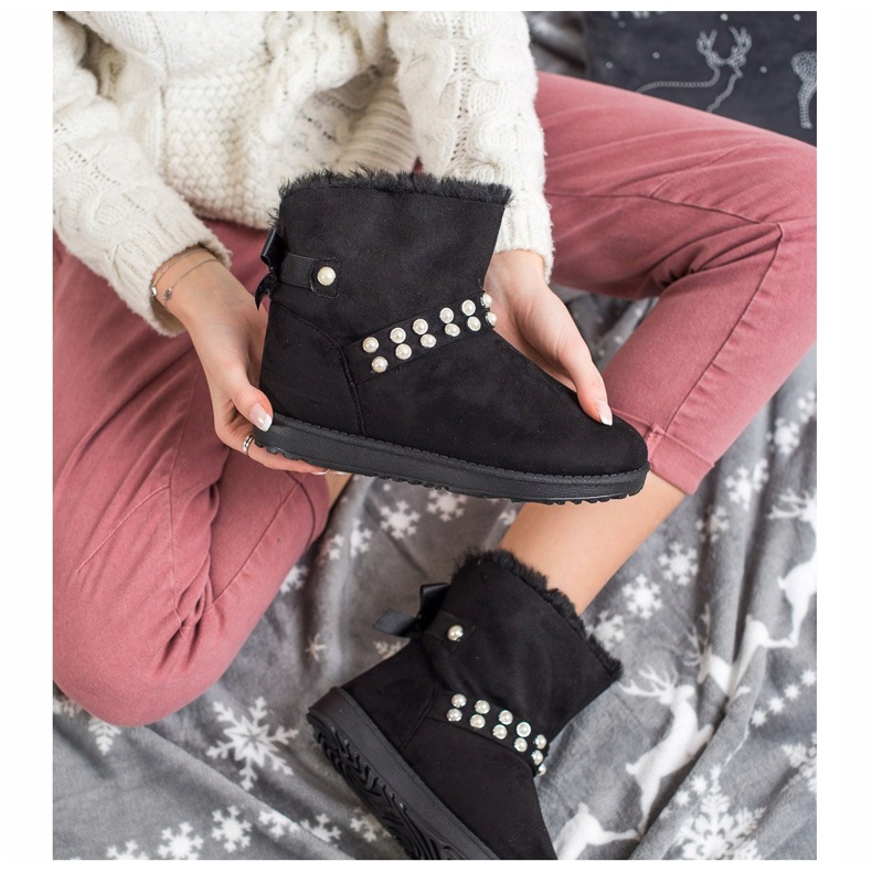 Queentina Svart Mukluki med pärlor 1