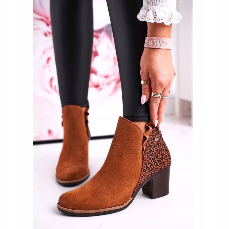 Kvinnors läderskor på en högklackad Maciejka -röd 04833 brun 2