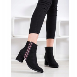 M.Daszyński Mockaskor med dekorativ dragkedja svart 1