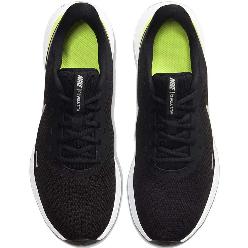Nike Revolution 5 svarta och gröna löparskor för män BQ3204 010 vit 1