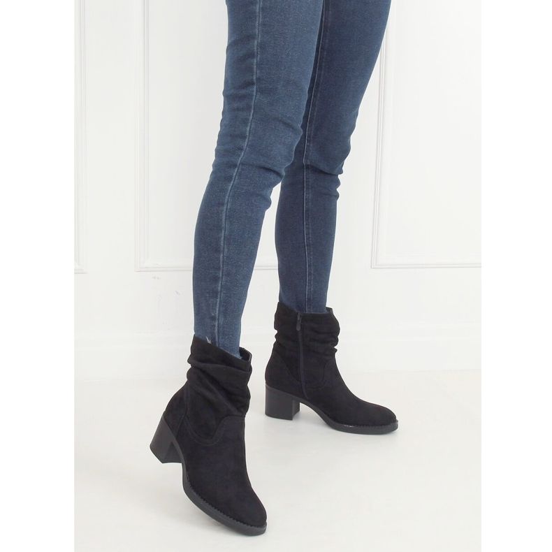 Svarta högklackade stövlar 6341 Svart 1