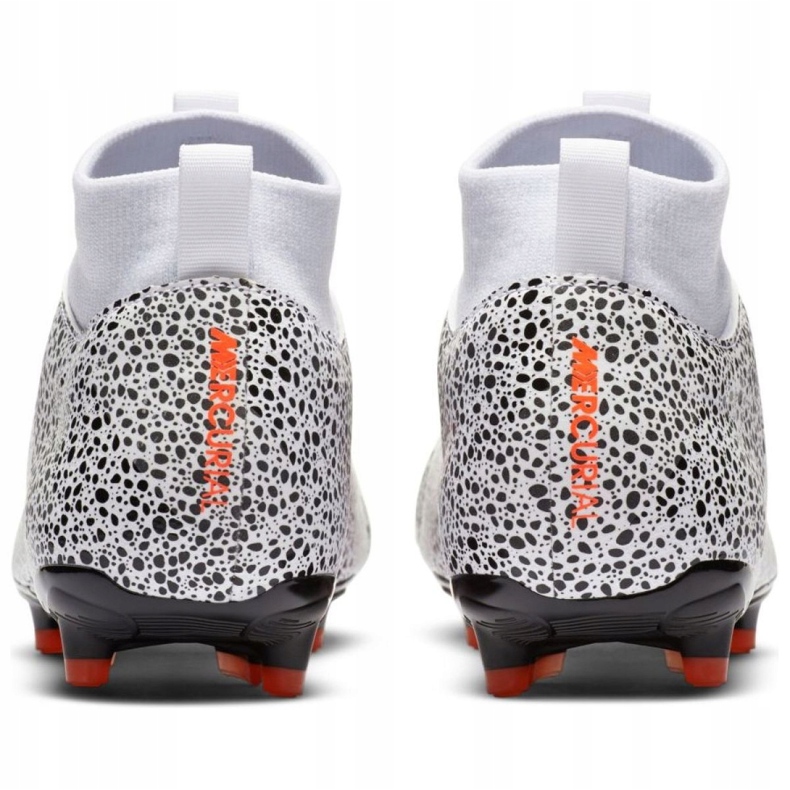 Nike Mercurial Superfly 7 Academy CR7 FG / MG Jr CV3182-180 fotbollsskor vit 5